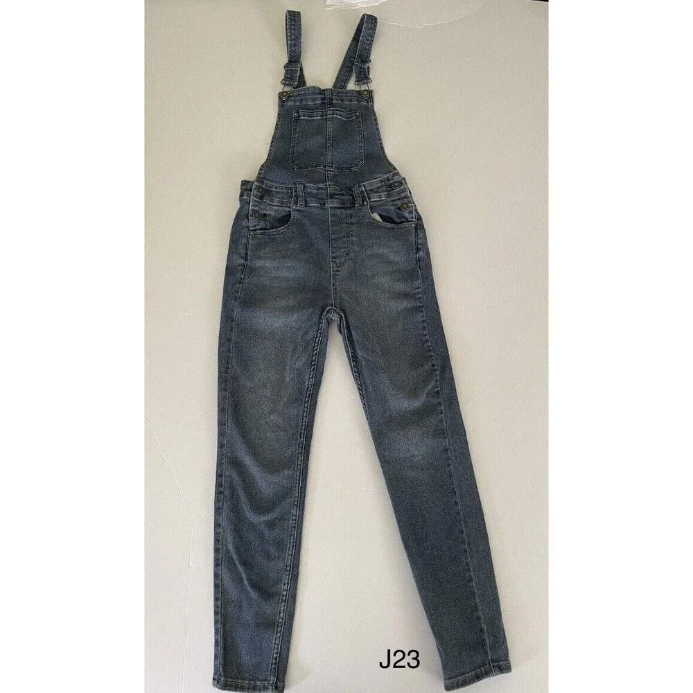 Free People Distressed Blue Denim Overalls Medium‎ Wash Size 26